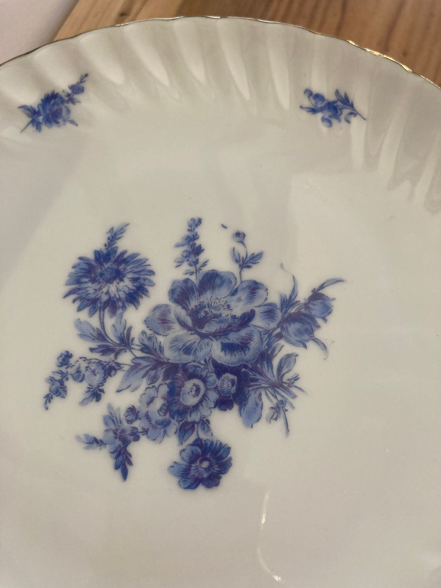 Set of 12 dessert plates blue flowers porcelain Aquitaine