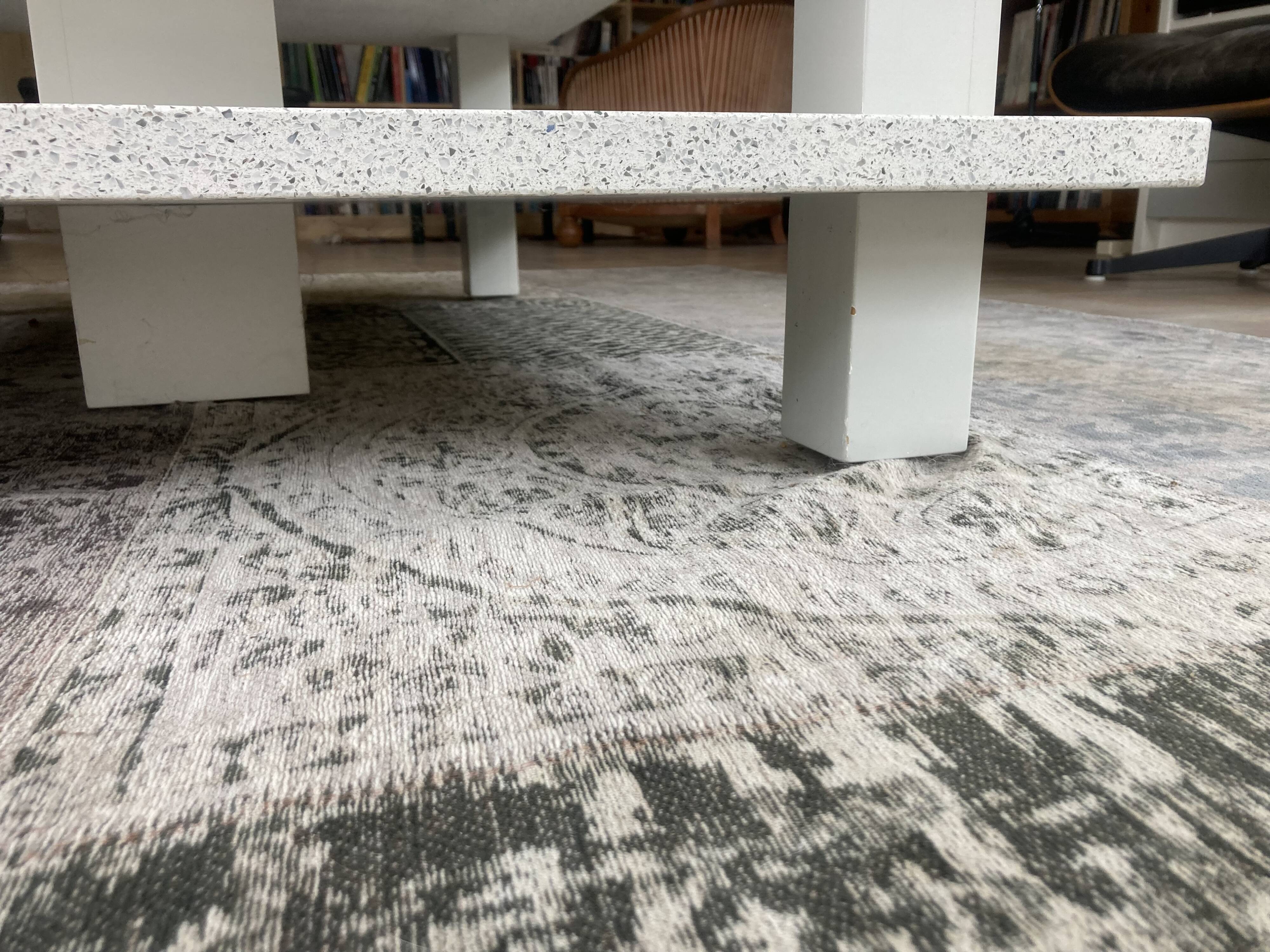 Design coffee table with double top Quartz