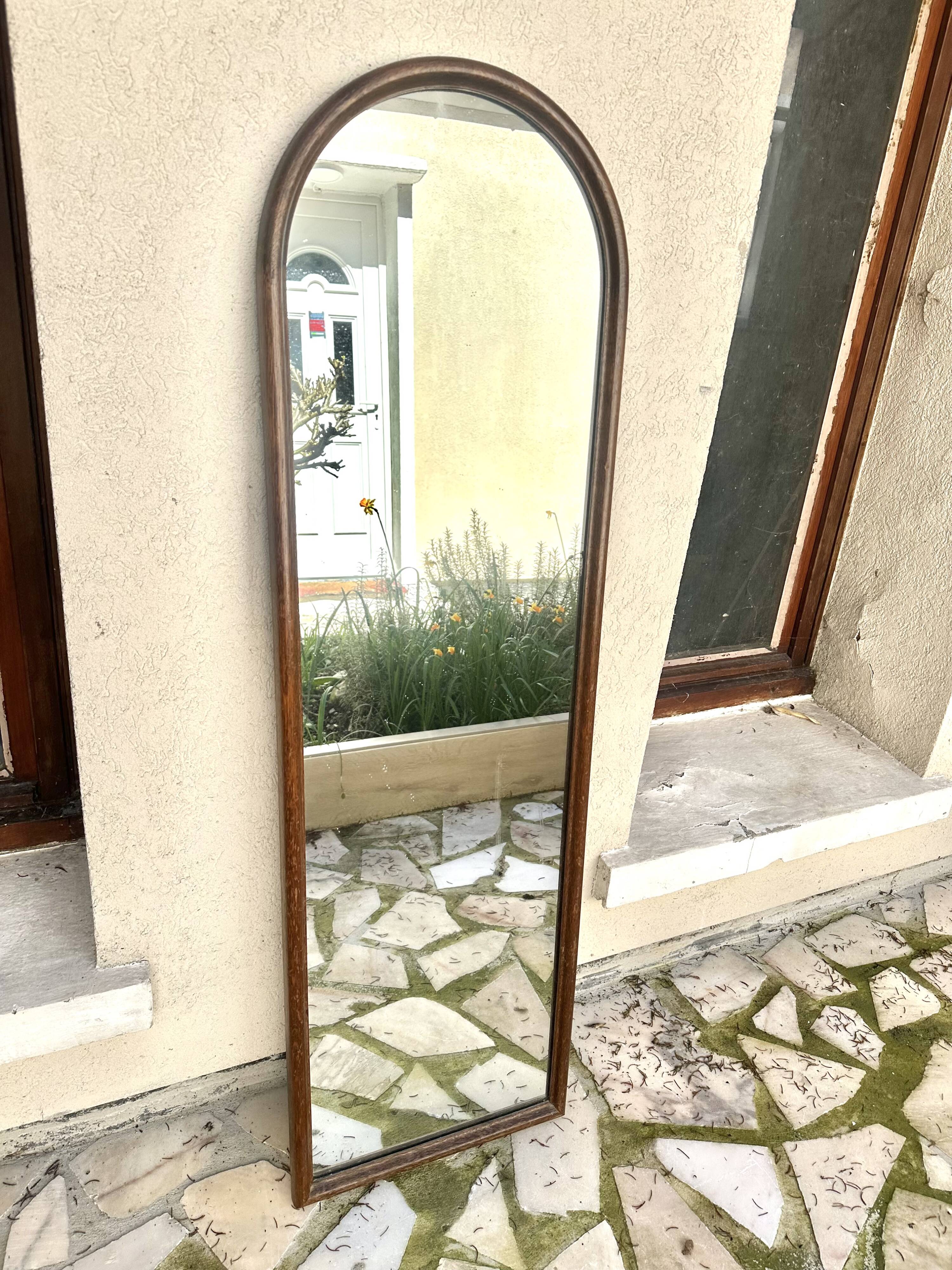 Round wooden mirror