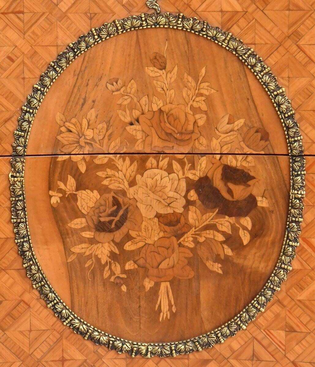 Louis XV style commode