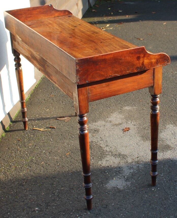 Vintage 1920s mahogany 2 drawer desk