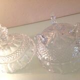 Globe candy box on tripod legs in chiseled glass / vintage 60s-70s