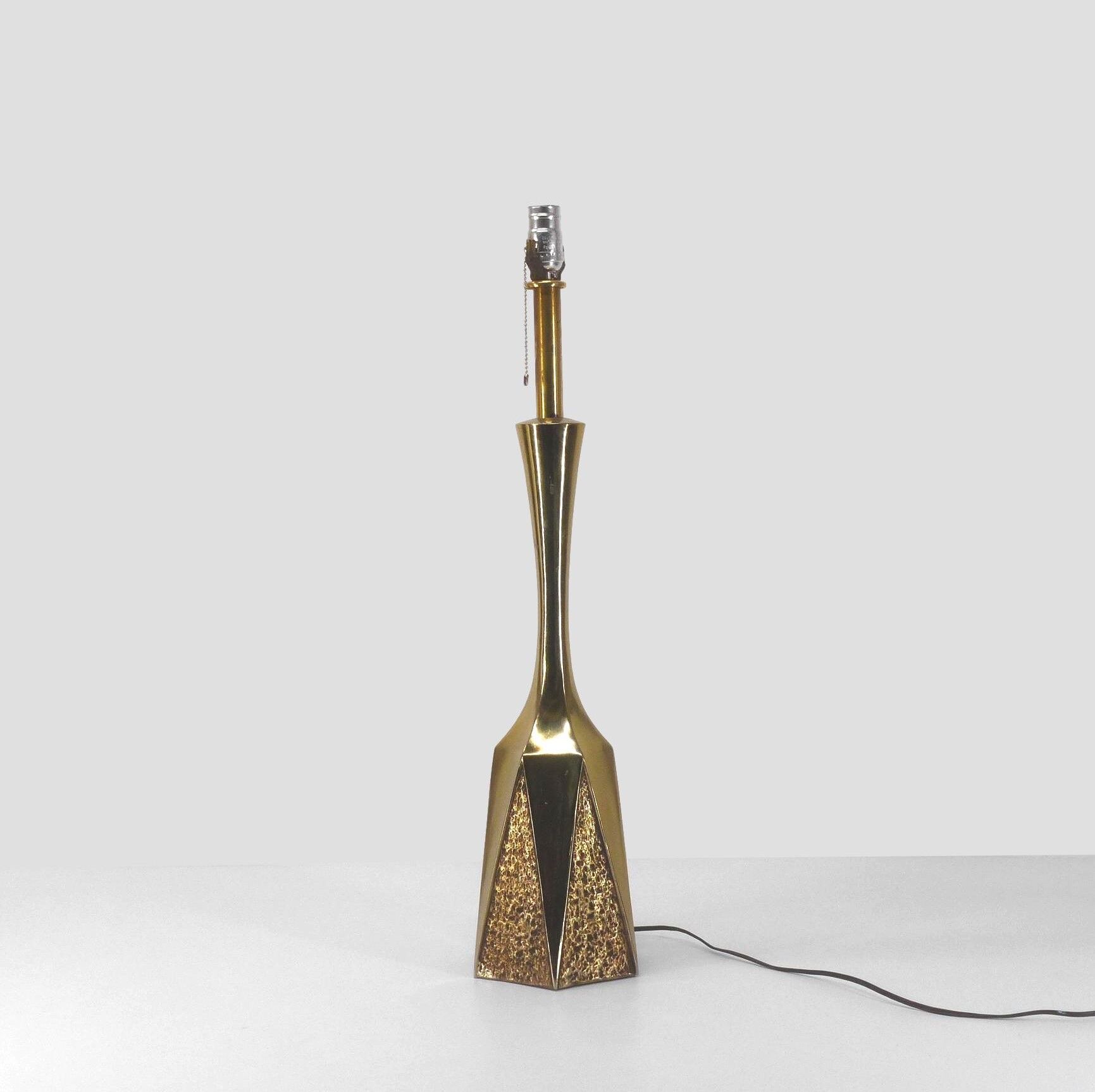 Pied de lampe brutaliste américaine Maison Laurel