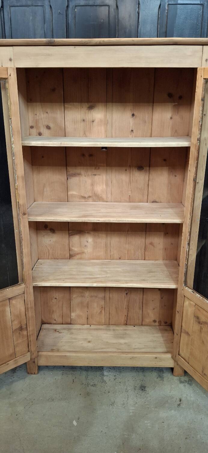 Antique display cabinet