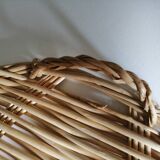 Round rattan tray