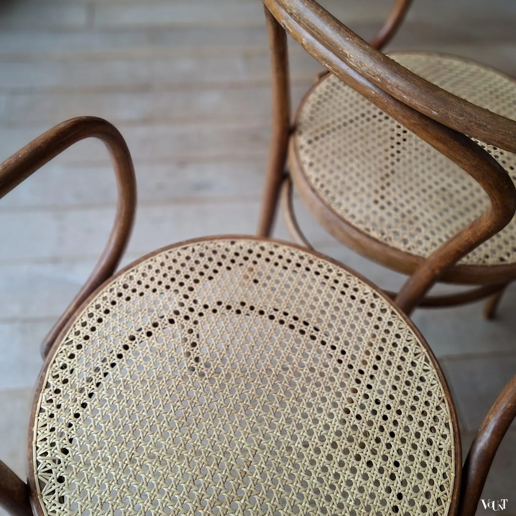 Ensemble de 4 chaises brunes 209, Ligna, années 1970