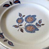 6 dessert plates from St Amand, "Sologne" model, in very good condition