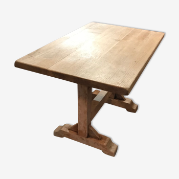 Decapped oak kitchen table