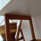 Desk 3 vintage drawers and its chair