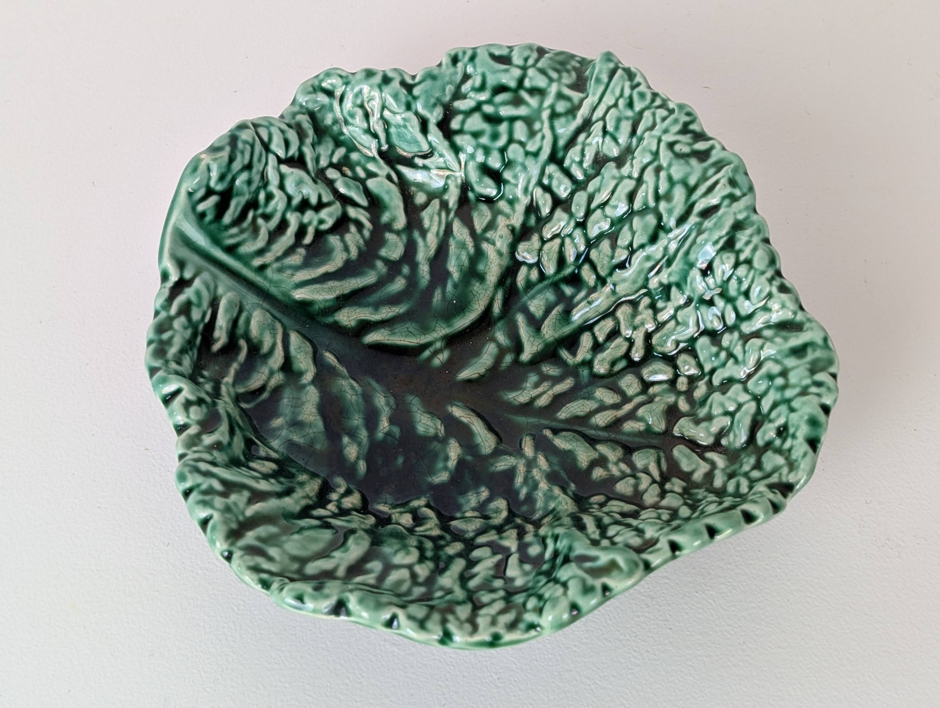 Cabbage leaf bowl