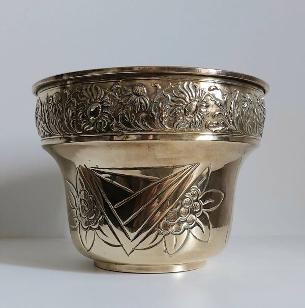 Cache pot ancien laiton