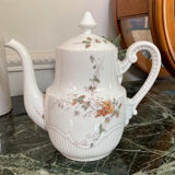 Set taste delicate antique porcelain