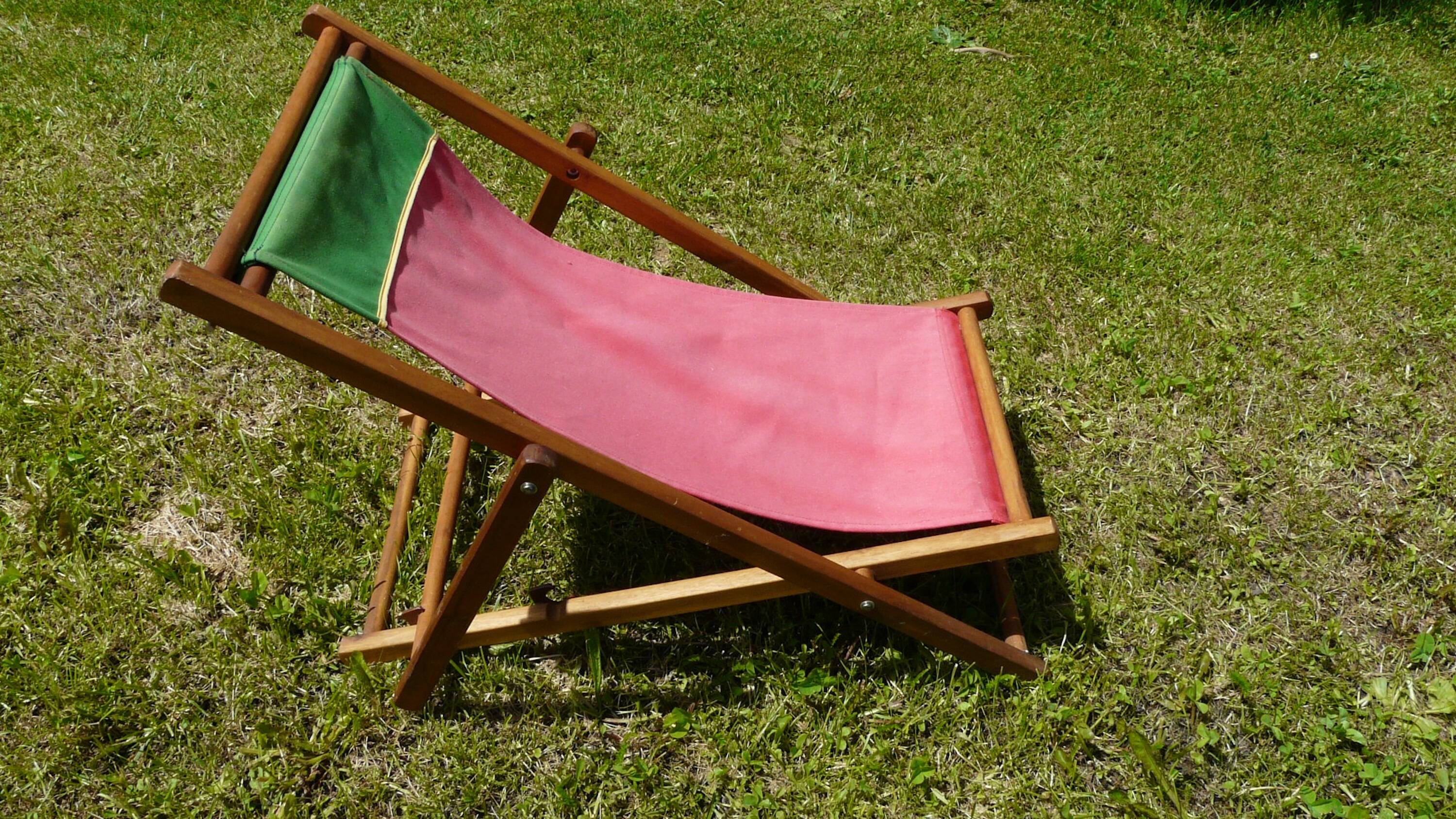 Chilean fabric deckchair for children Rostaing vintage 1980