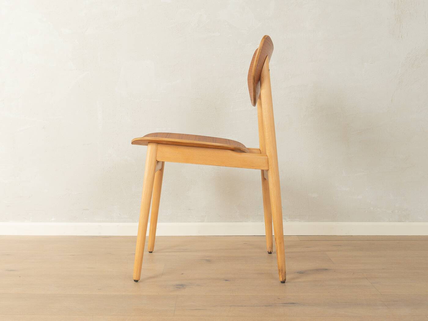 Chaises en contreplaqué des années 1950