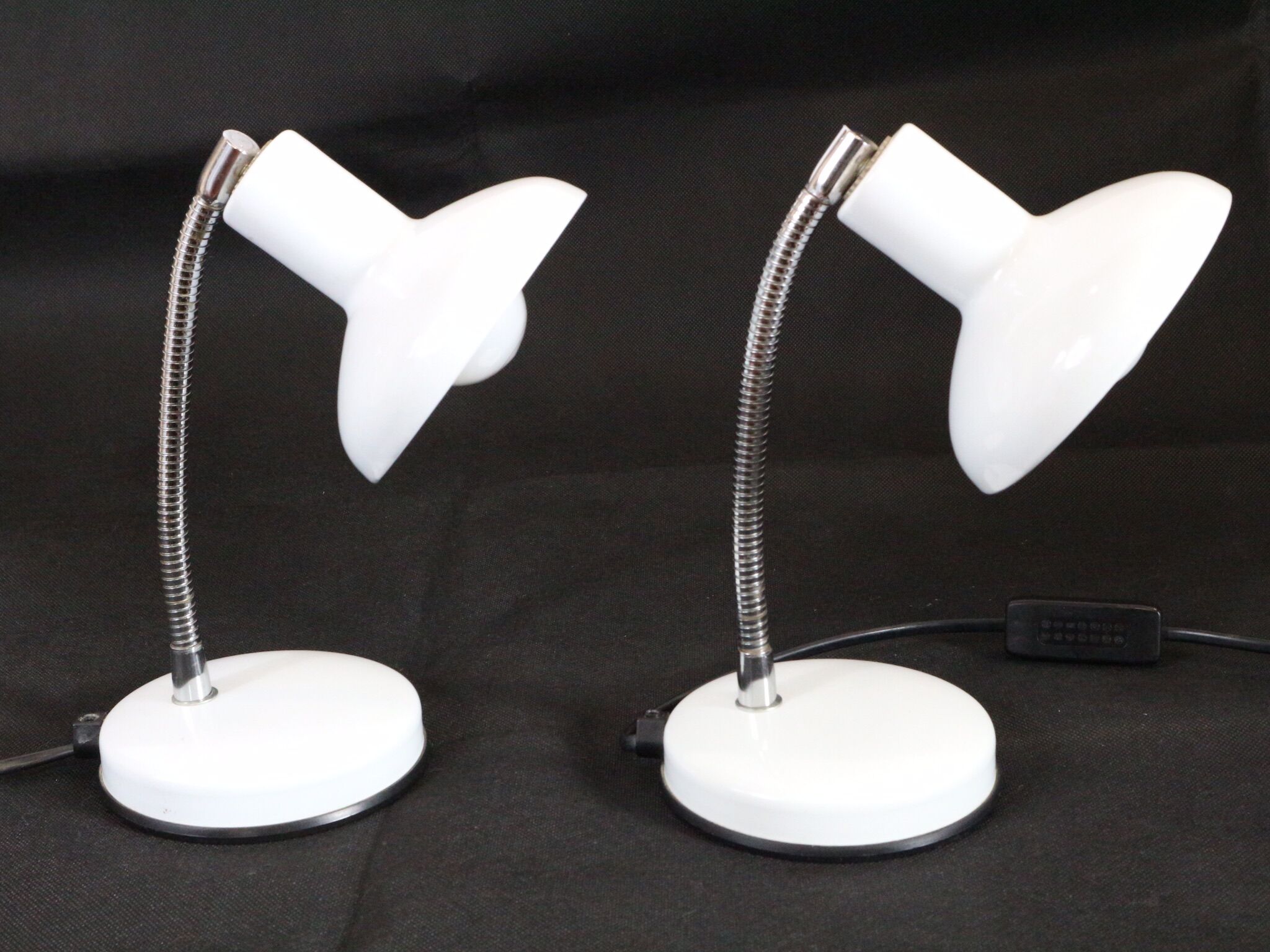 White couple table lamps Made in Italy by Veneta Lumi