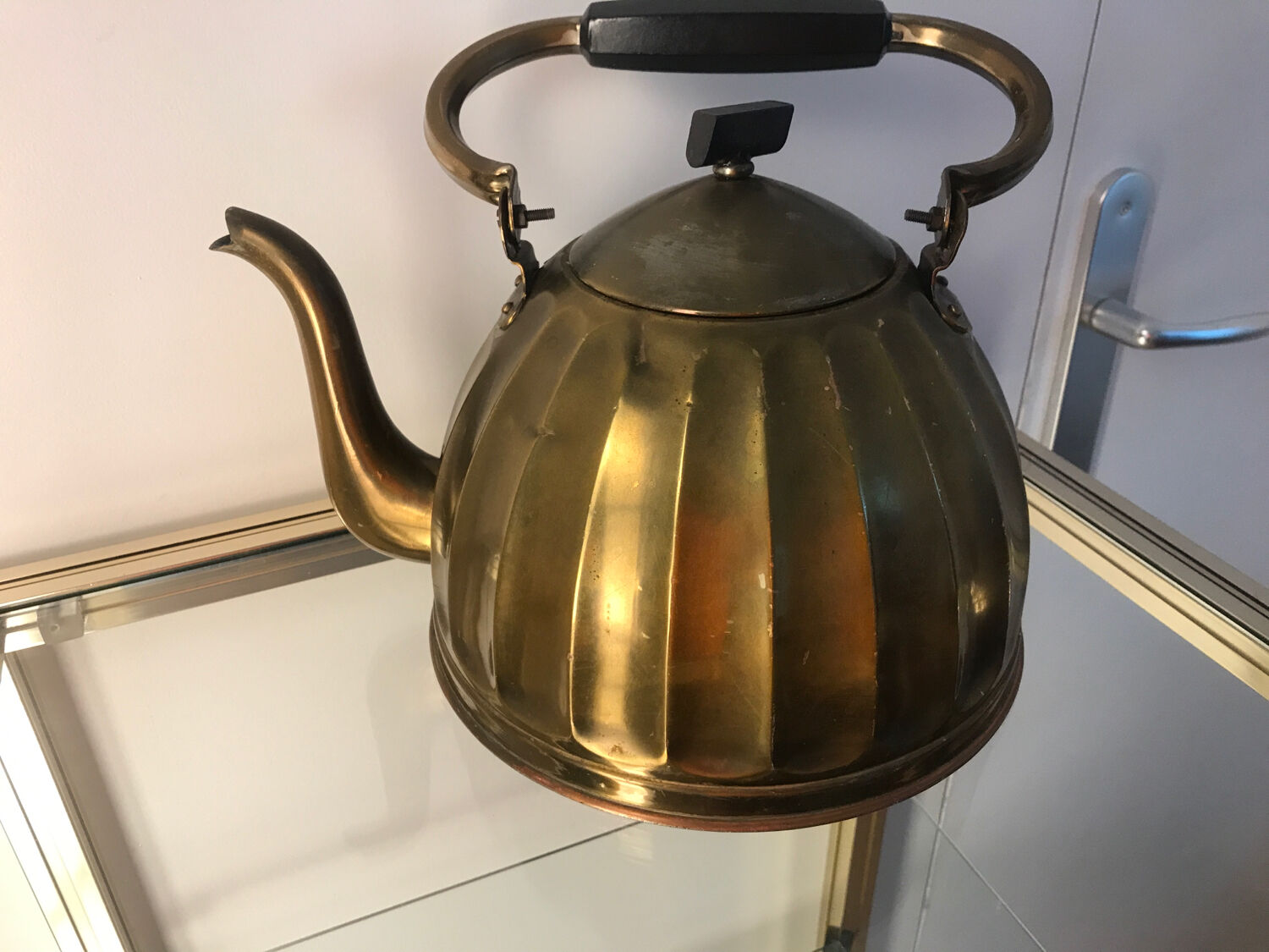 1930s kettle in red copper