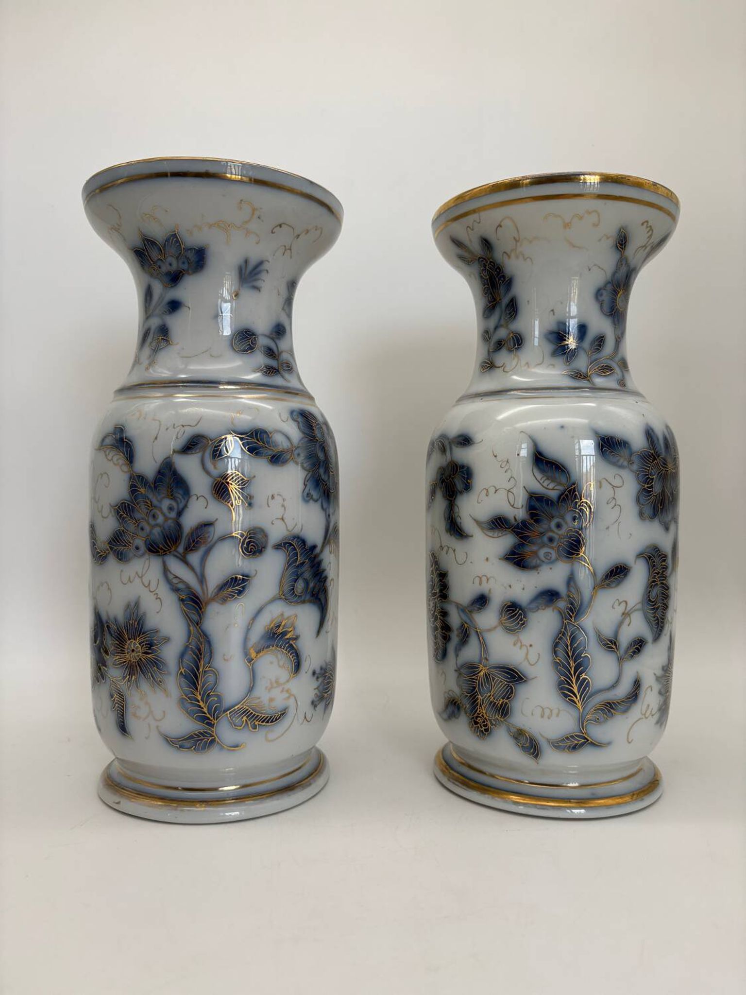 Pair of Bayeux porcelain baluster vases, 19th century