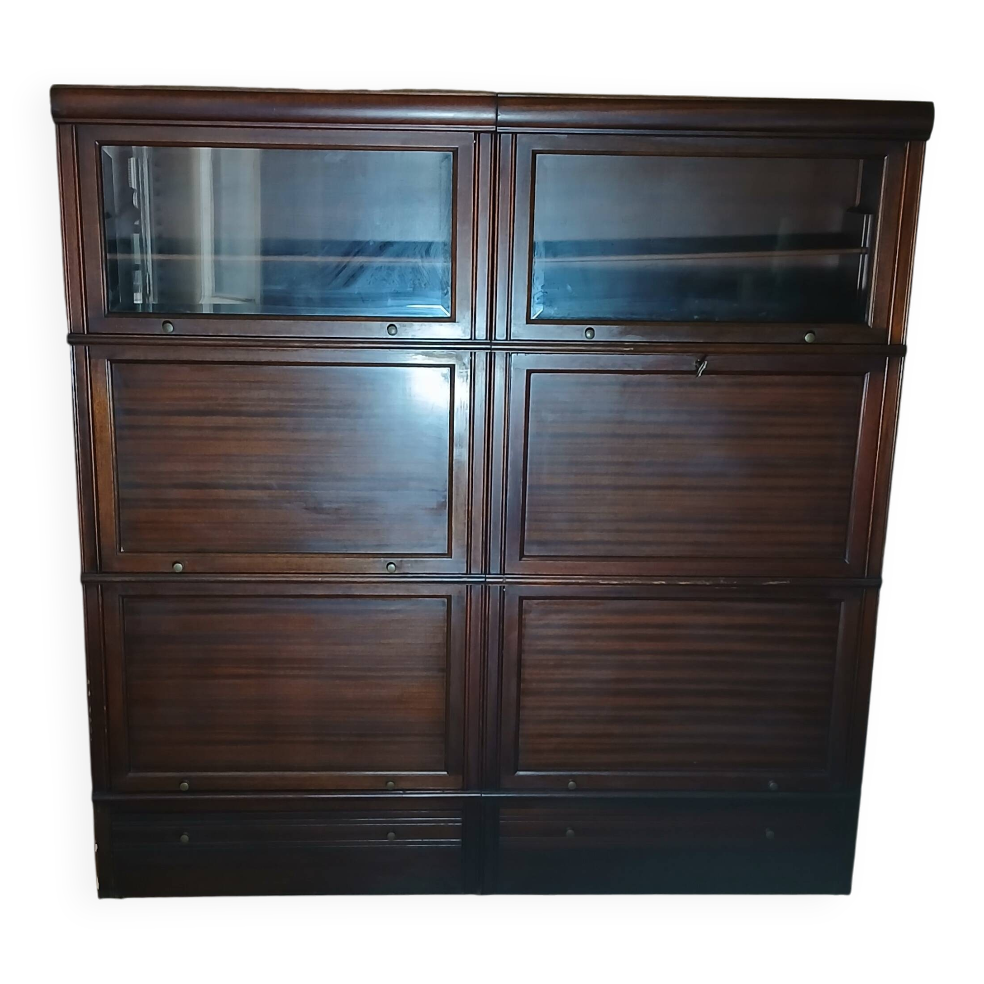 Vintage MD furniture from the 70s