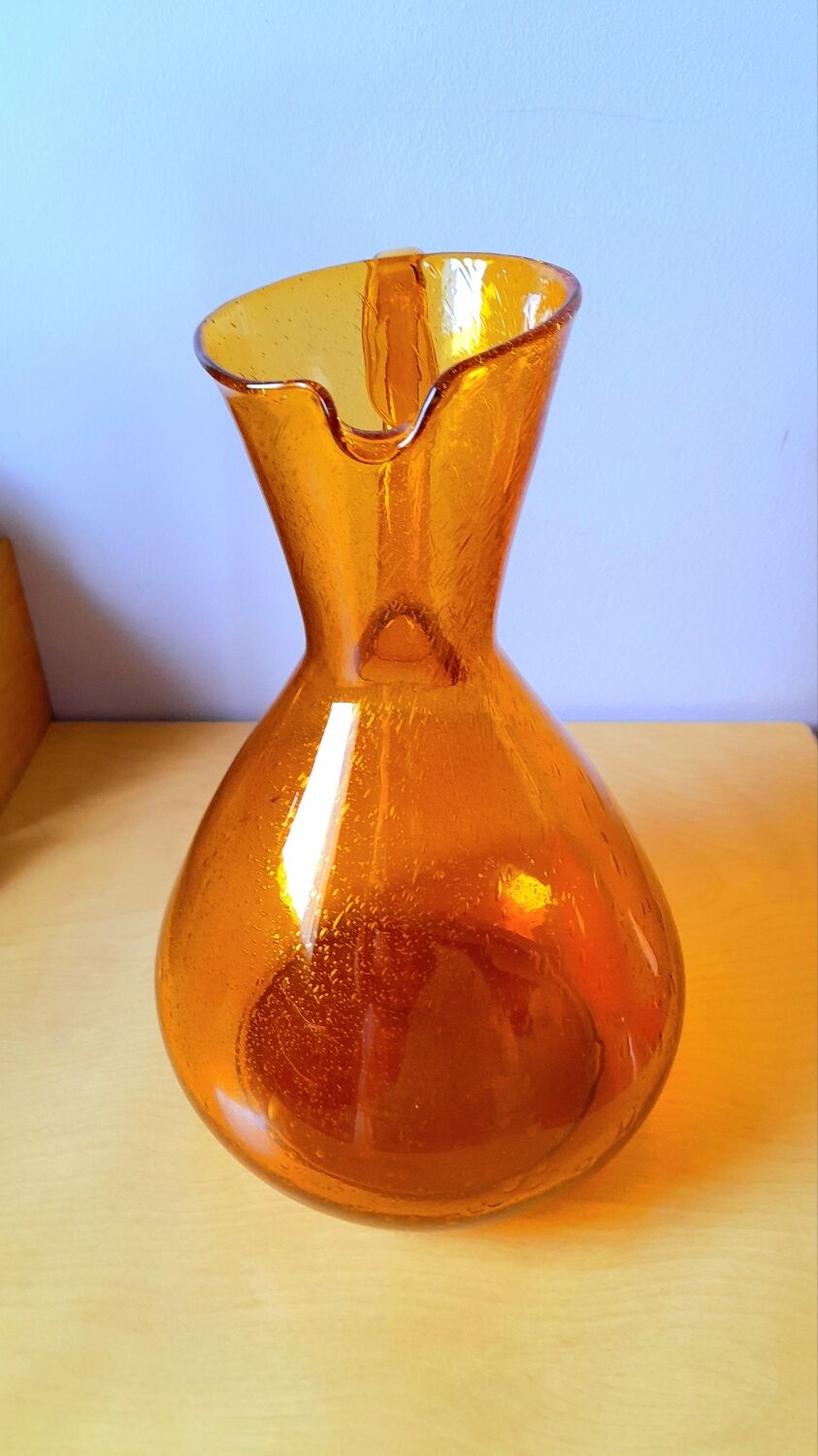 Amber decanter biot 70s
