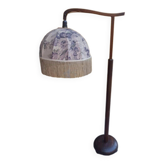 Adjustable wooden lamp early 20th century