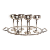 Ensemble De Liqueur En Métal Argenté Composé De Six Verres À Pieds Sur Leur Plateau