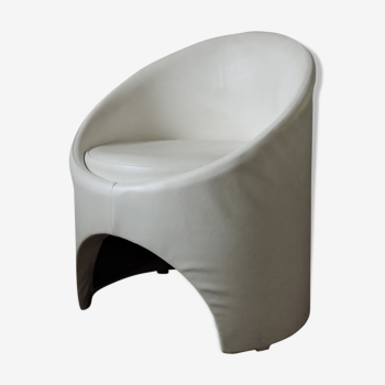 White 'Gogo' Tub Chair by Roger Bennett for Evans High Wycombe