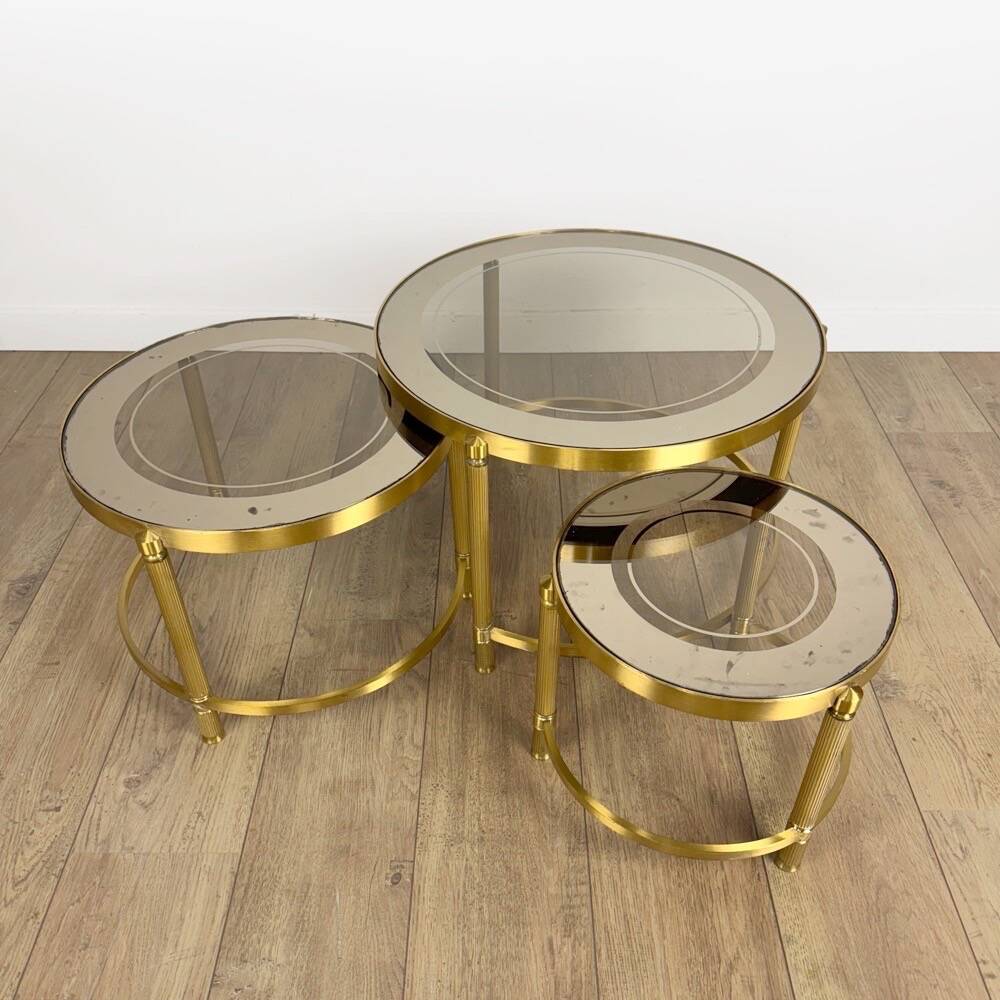 Tables gigognes rondes bronze doré verre fumé vintages