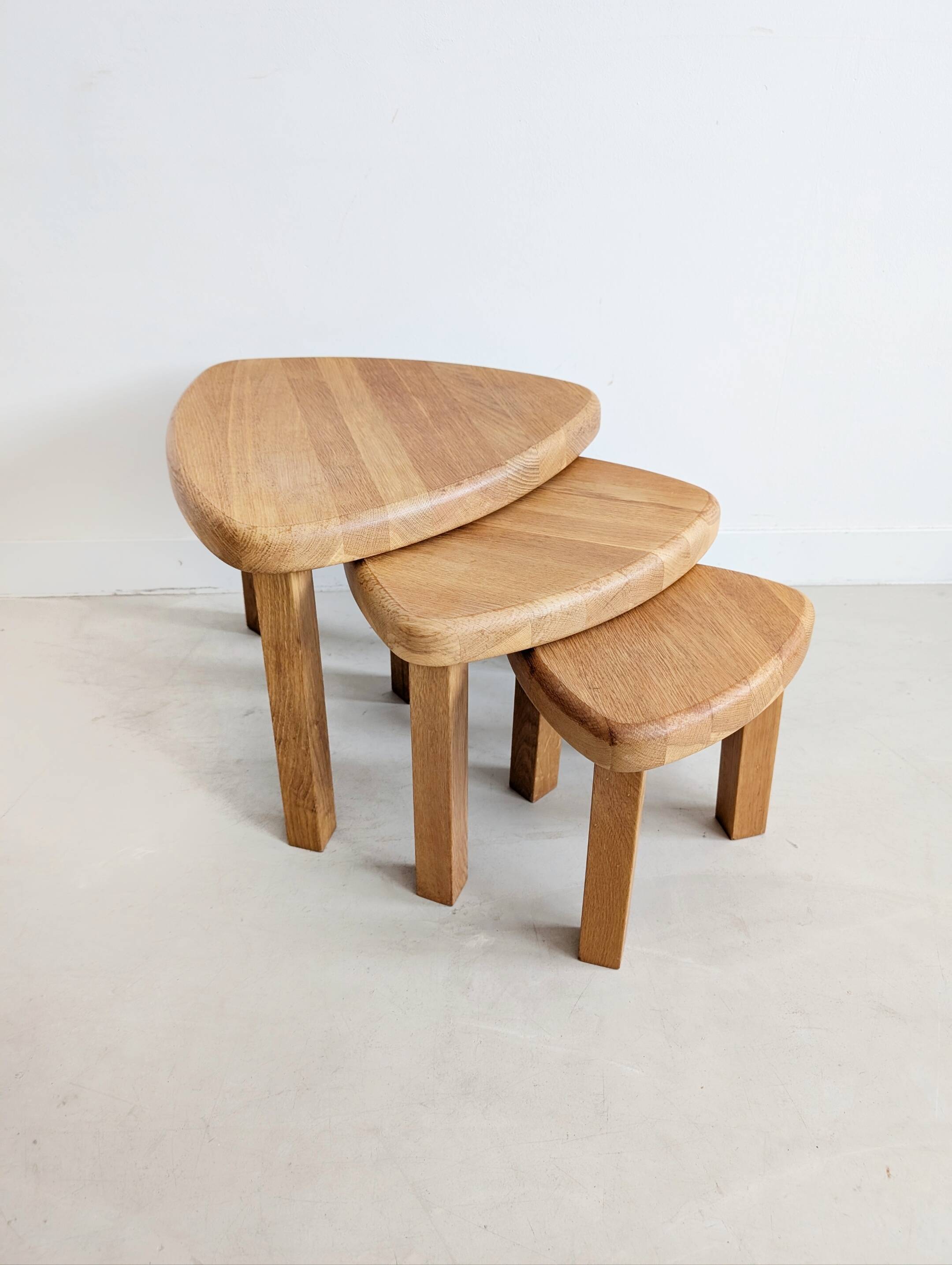 Set of 3 Oak Wood Nesting tables 1970s