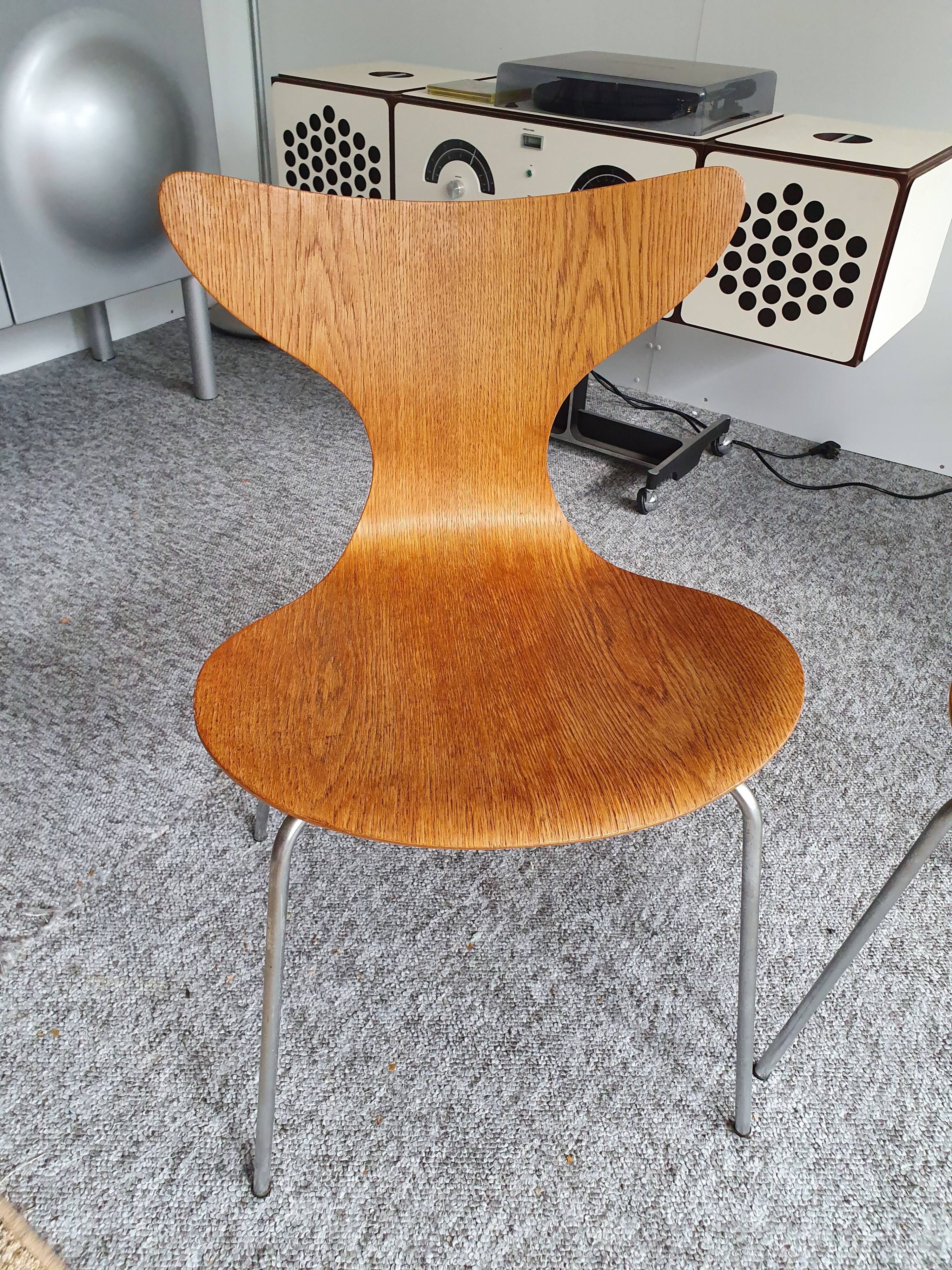 Pair 2 seagull chairs by Arne Jacobsen for Fritz Hansen