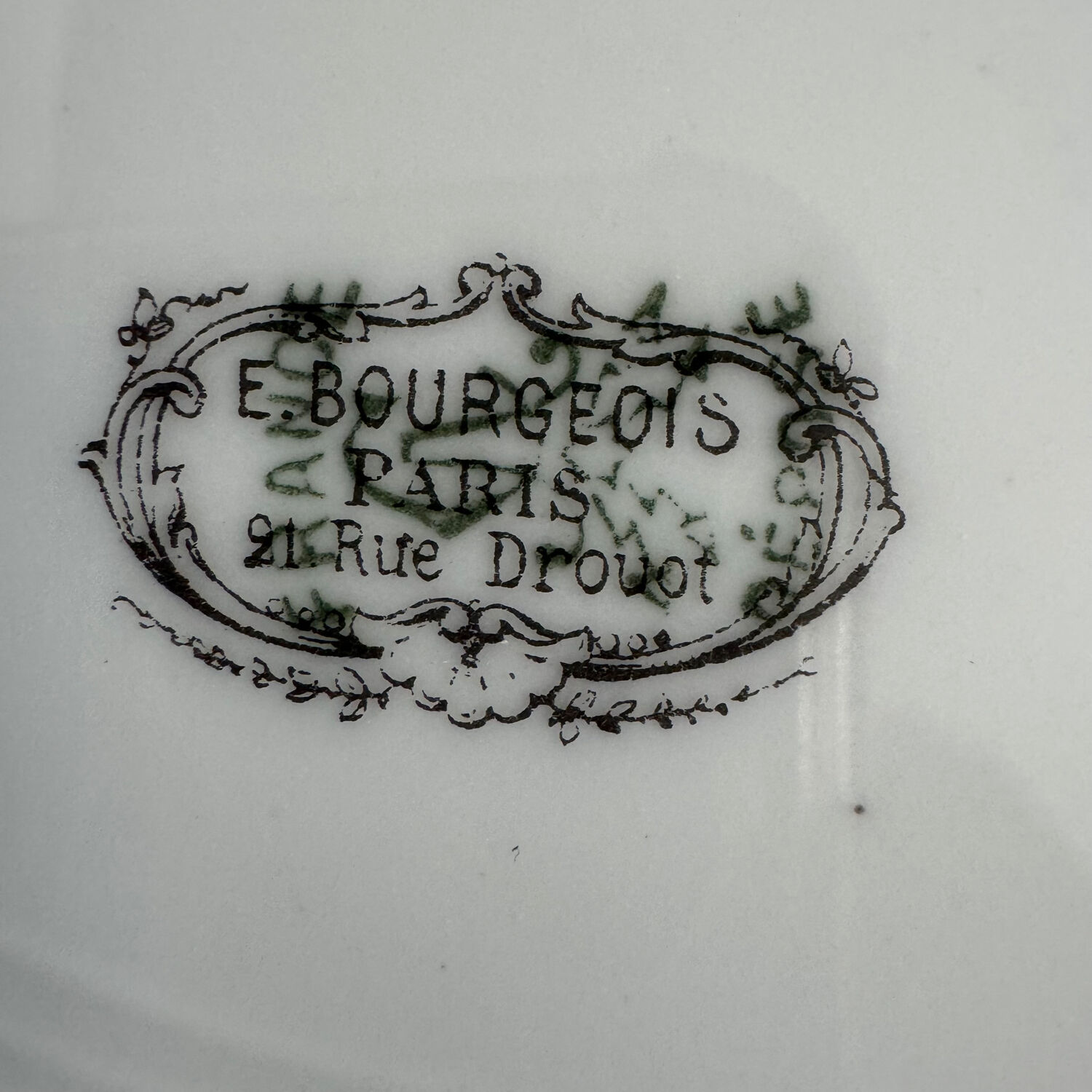 Set of monogrammed plates with gilt edges | E. Bourgeois | Late 19th century