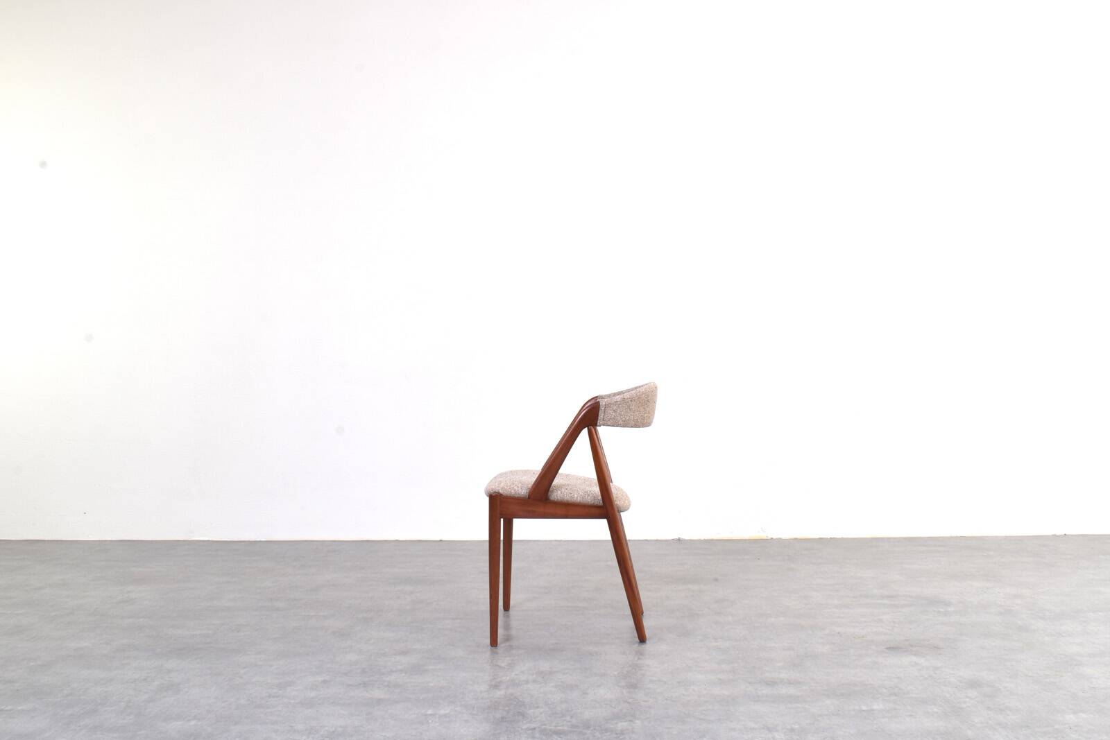 Mid-Century Teak Chairs Model 31 by Kai Kristiansen for Schou Andersen