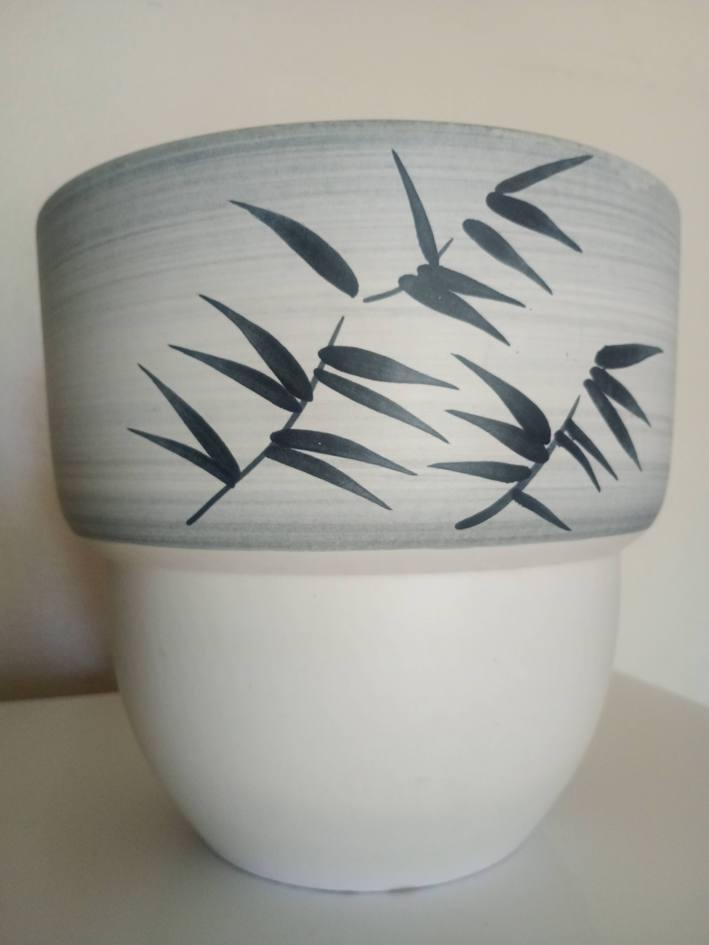 Paul MILLET in Sèvres - White & grey-blue vase - Black painted foliage