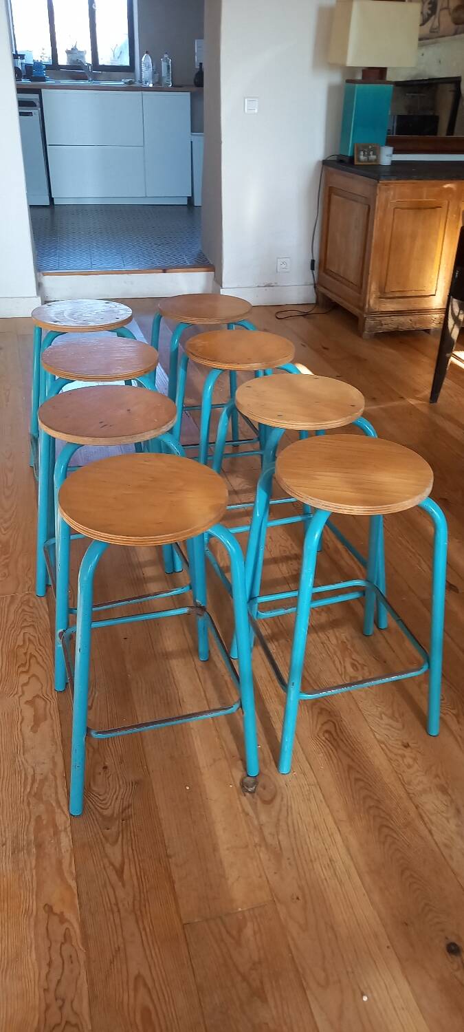 Set of 8 stools