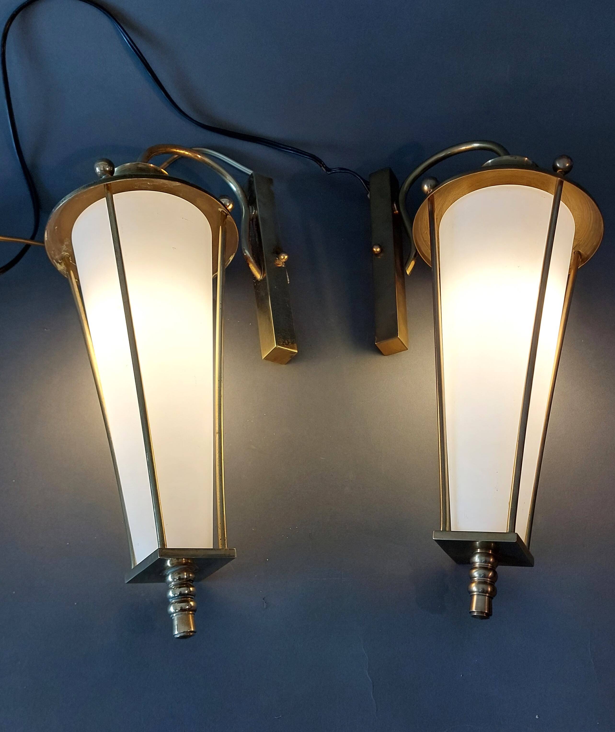 Pair of lantern sconces in gilded brass and opaline 1960.