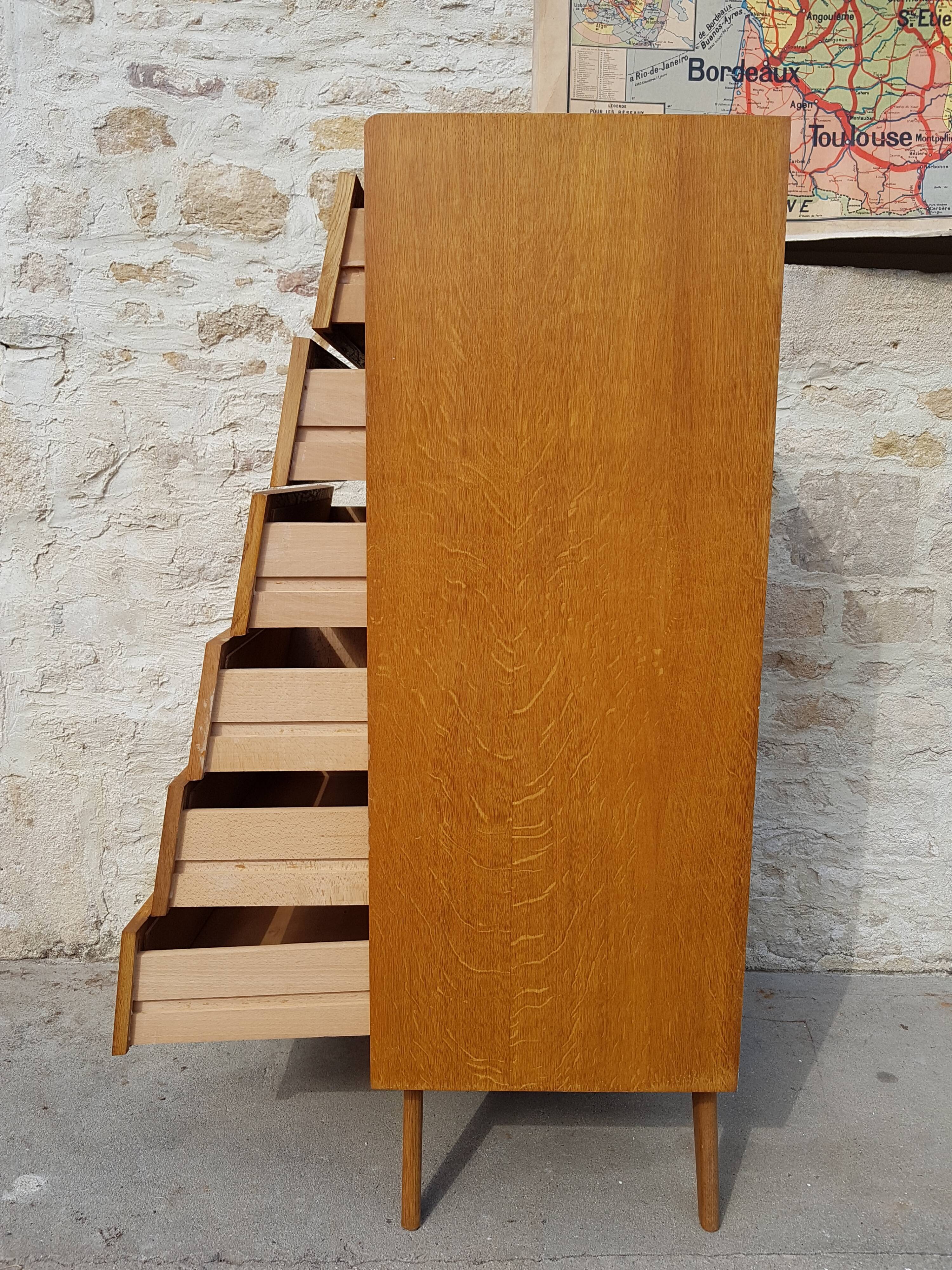 Old chest of drawer feet compass vintage 6 drawers