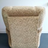 Vintage velvet armchair armrests fins