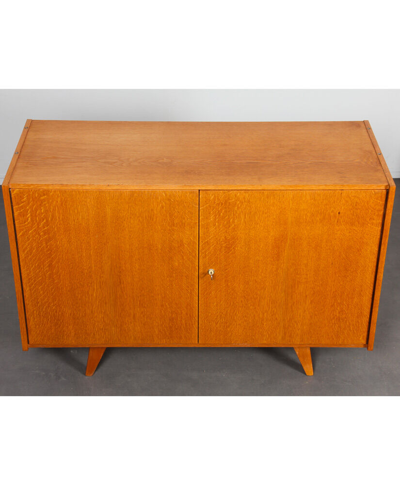 Commode par Jiroutek pour Interier Praha modèle U-450, 1960