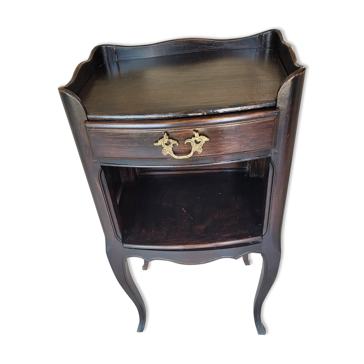 Table de chevet