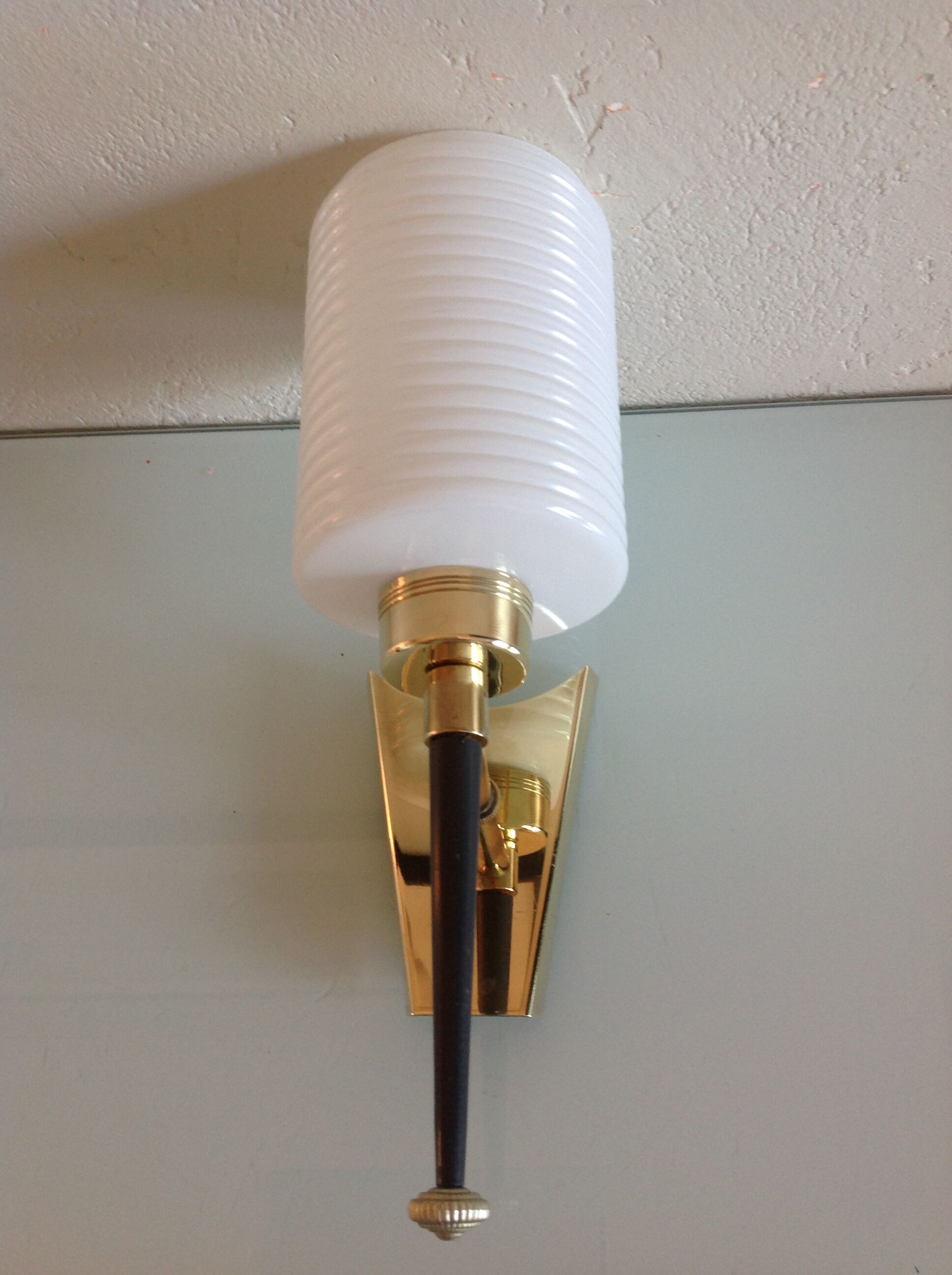 Brass and opaline wall lamp white / vintage 60s-70s