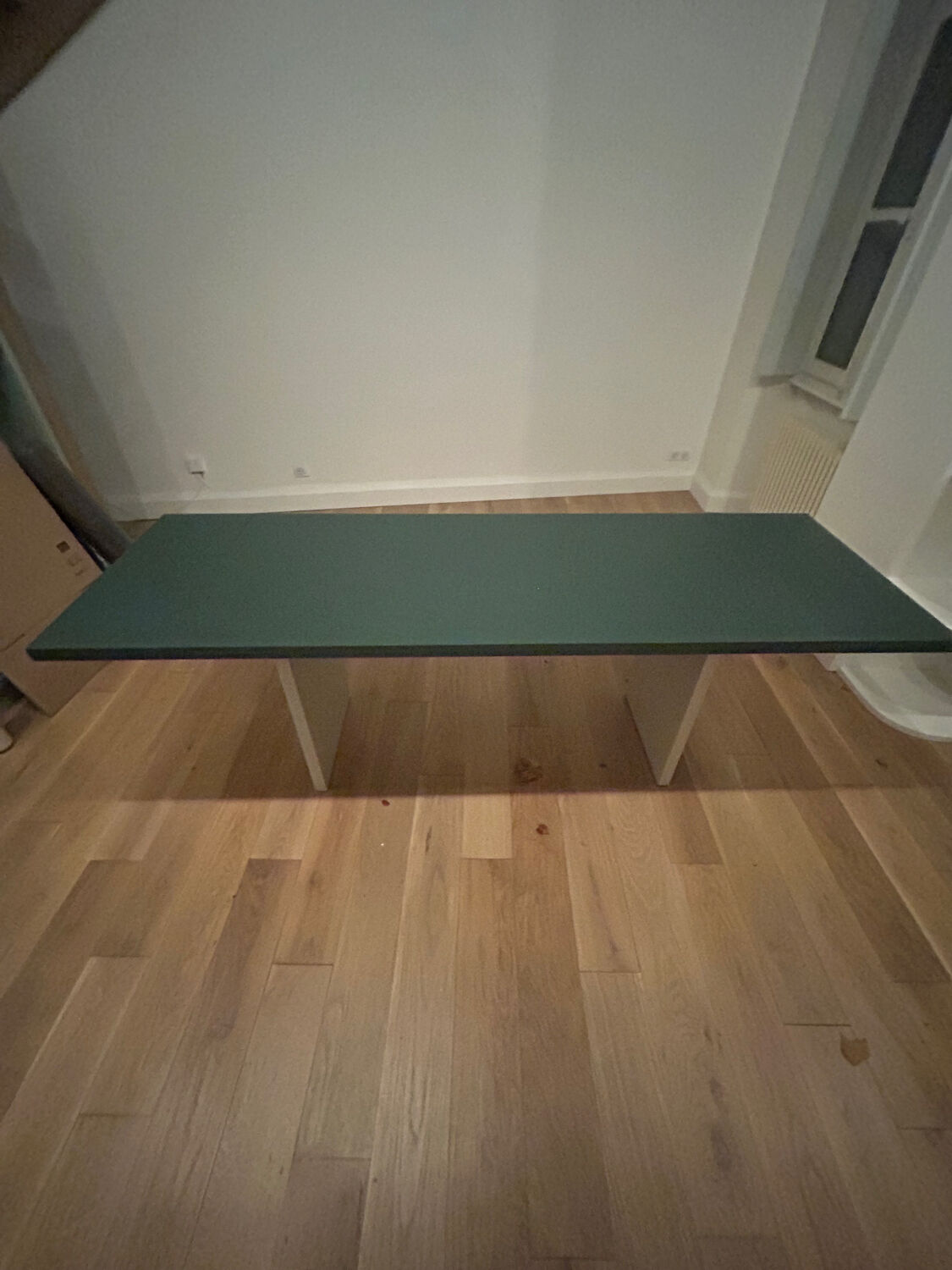 MYCS extendable dining table
