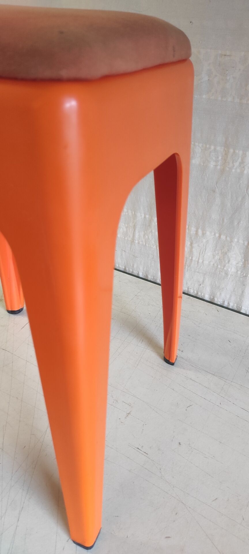 Vintage orange stool by Ami (France) - 1960s/70s