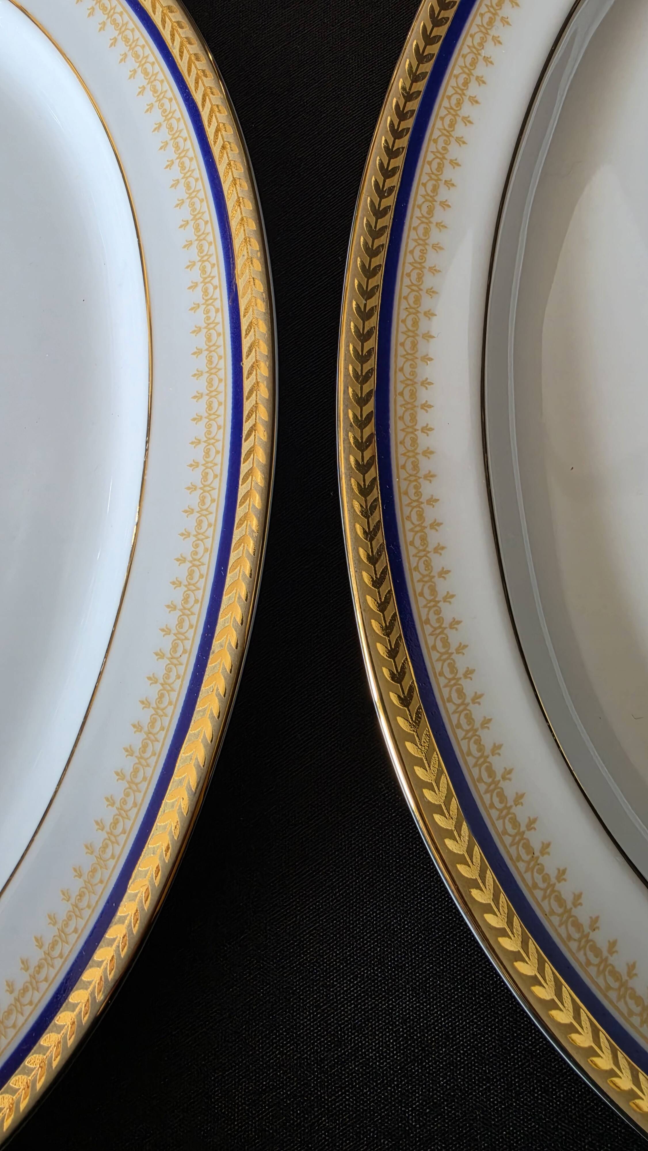 Set of 2 oval shrimp dishes in Limoges porcelain "Blue de F"