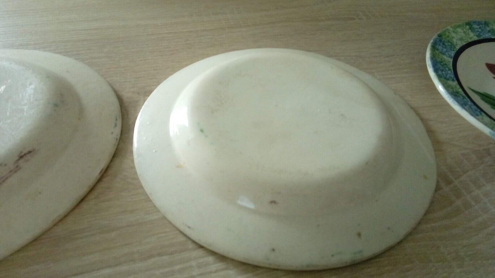 Fine earthenware plates from Forges Les Eaux, sponge decoration, late 19th century