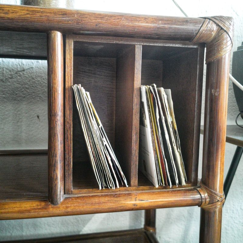 Hifi furniture in wood and rattan