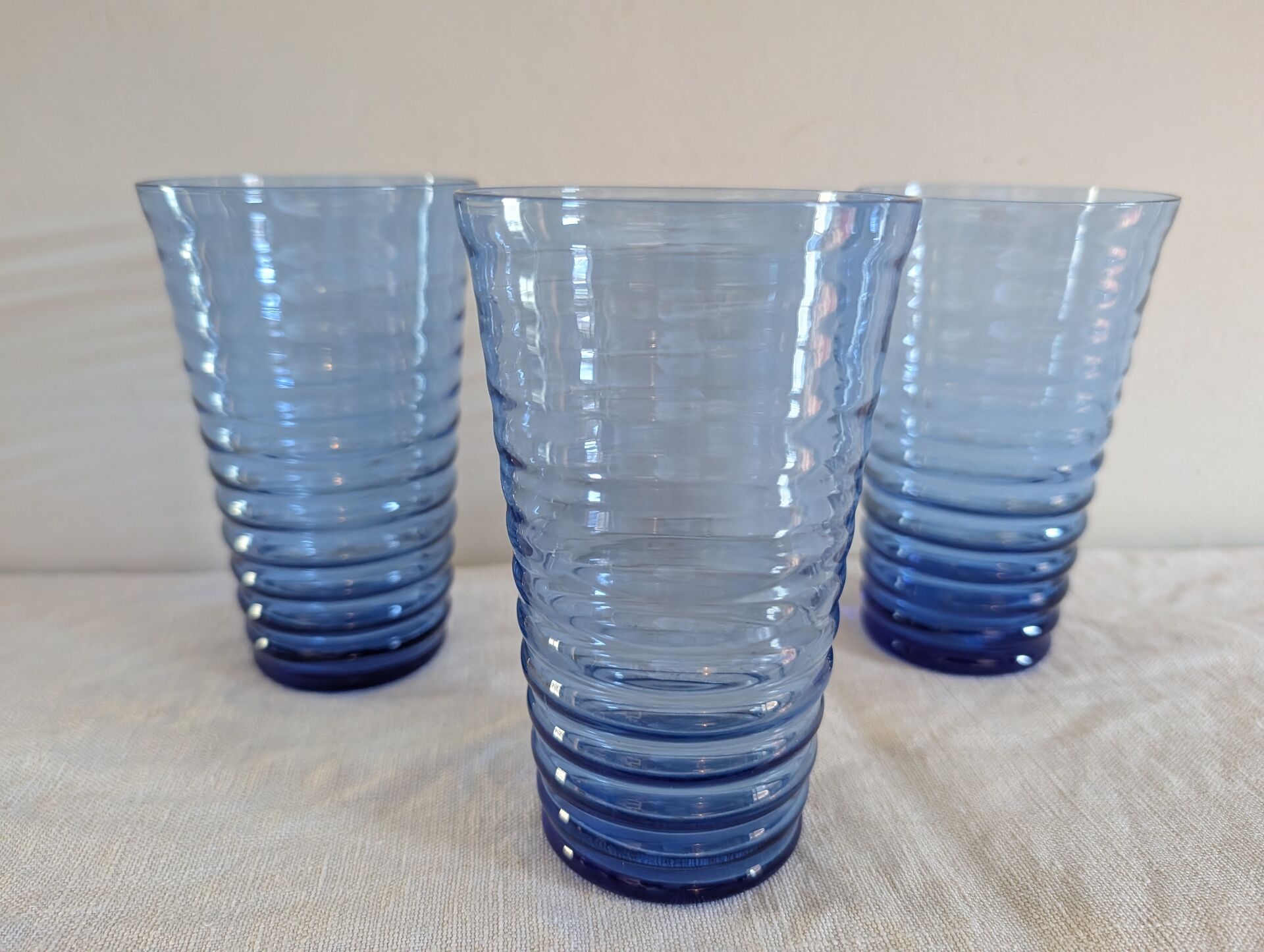 Long blue gradient drink glass – fine glass – 1970s