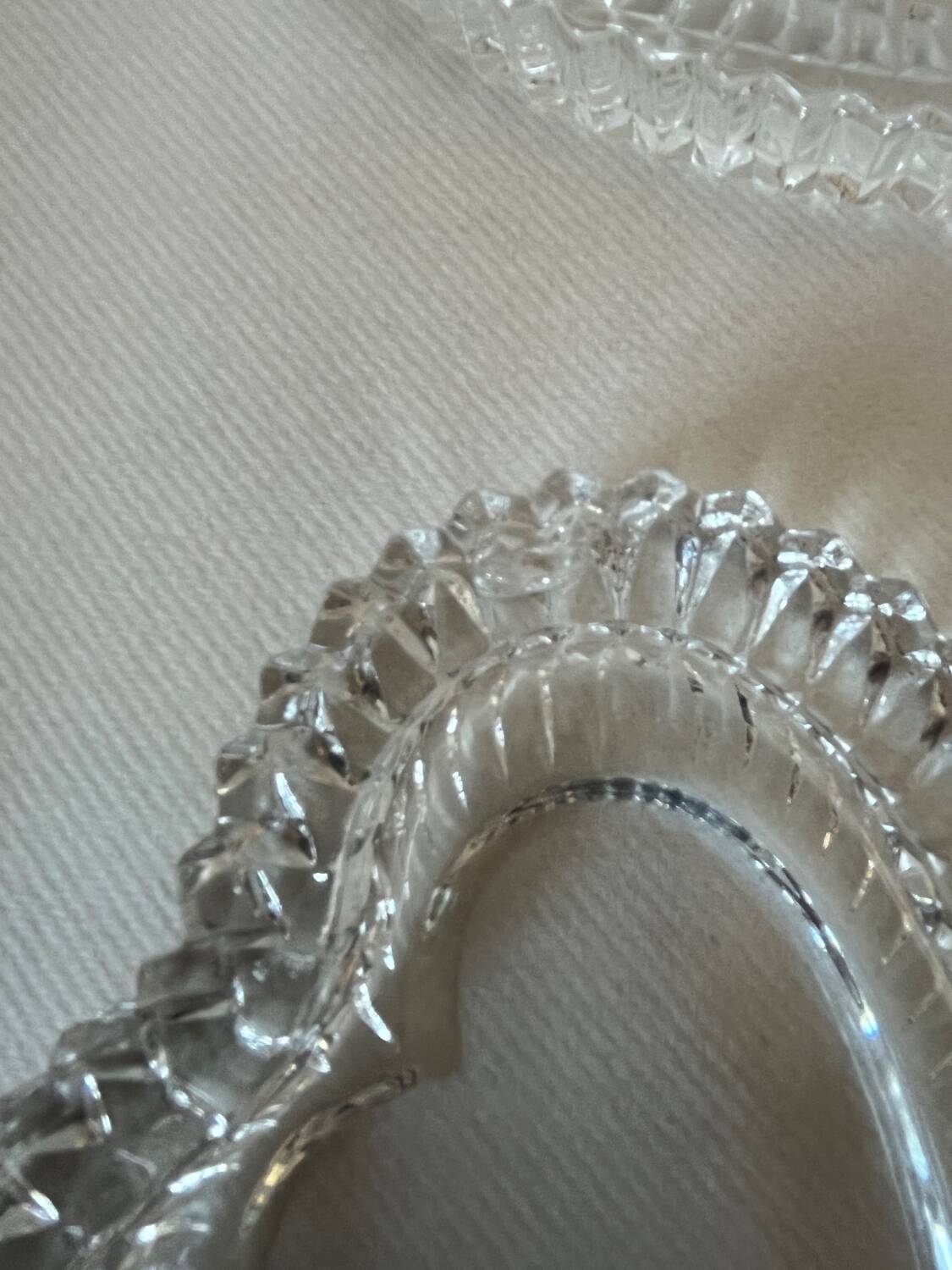 Arques crystal heart box