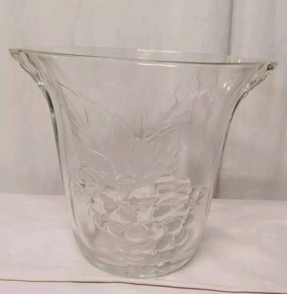 Crescendo vintage glass champagne bucket