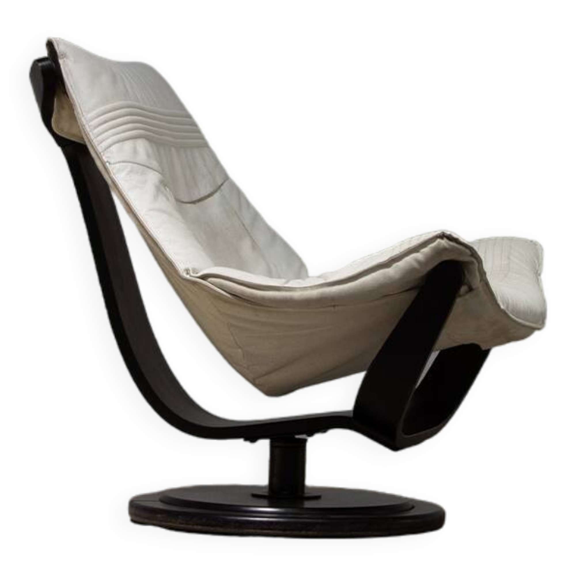 Lounge chair Flight High by Okamura and Marquardsen Nelo edition