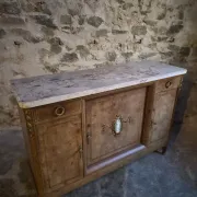 Antique Louis XVI style buffet in burr elm with marble top, late 19th century.
