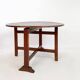 Folding winemaker's table in solid oak - Ø 110.5cm